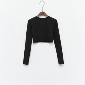 CROP TOP BLACK KAREN