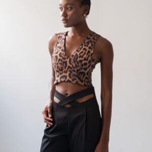 Τοπ λεοπάρ αμάνικο με V-Neck NAOMI