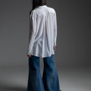 Λευκό αέρινο πουκάμισο σε άνετη γραμμή SHIRLEY