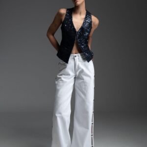 Παντελόνι λευκό τζιν σε άνετη γραμμή με πλαϊνά ανοίγματα και τρουκς TRUDY