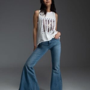 Αμάνικο λευκό t-shirt με χειροποίητο σχέδιο TESSA