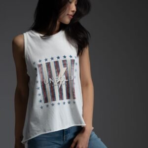 Αμάνικο λευκό t-shirt με χειροποίητο σχέδιο TESSA