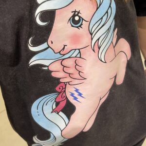 ACID WASHED TEE RINK PONY