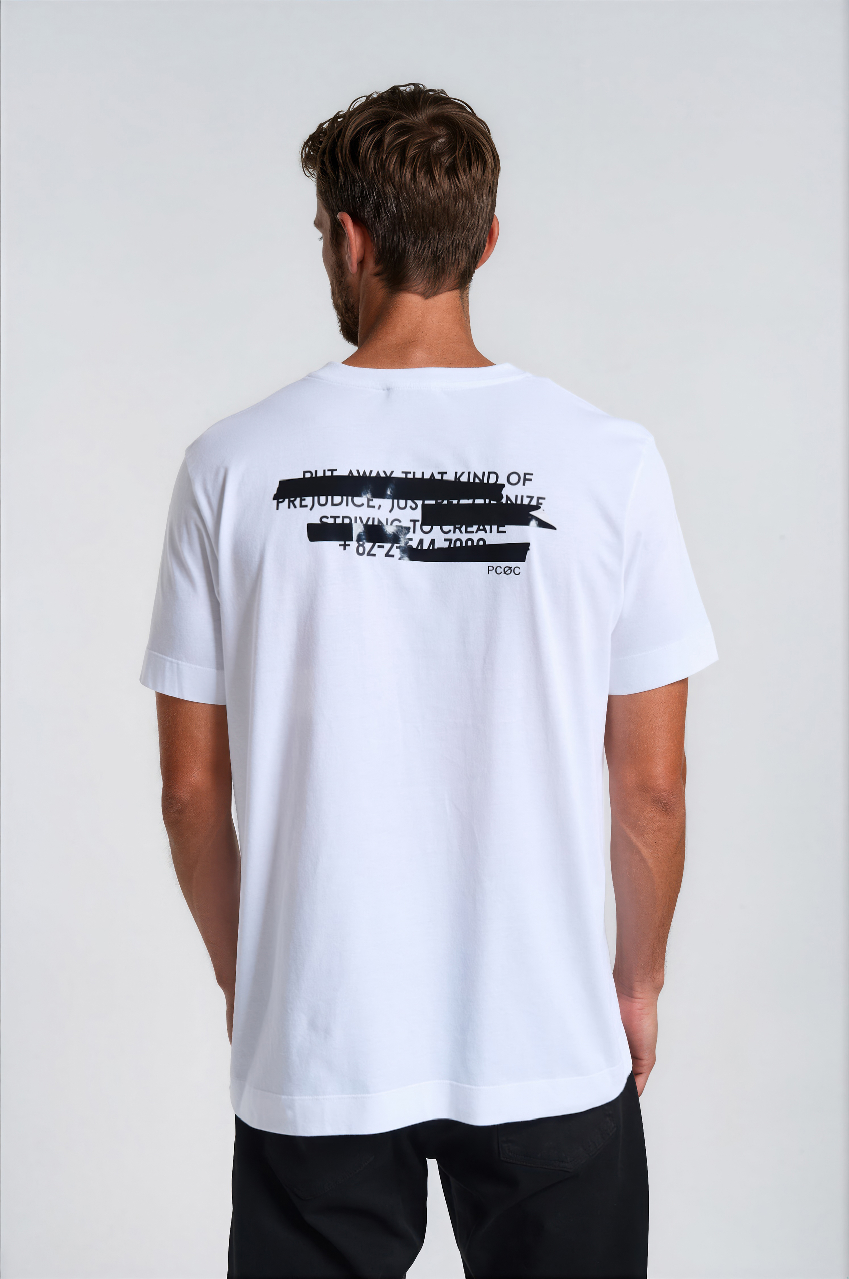 Ανδρικό  λευκό oversized t shirt με τύπωμα στην πλάτη